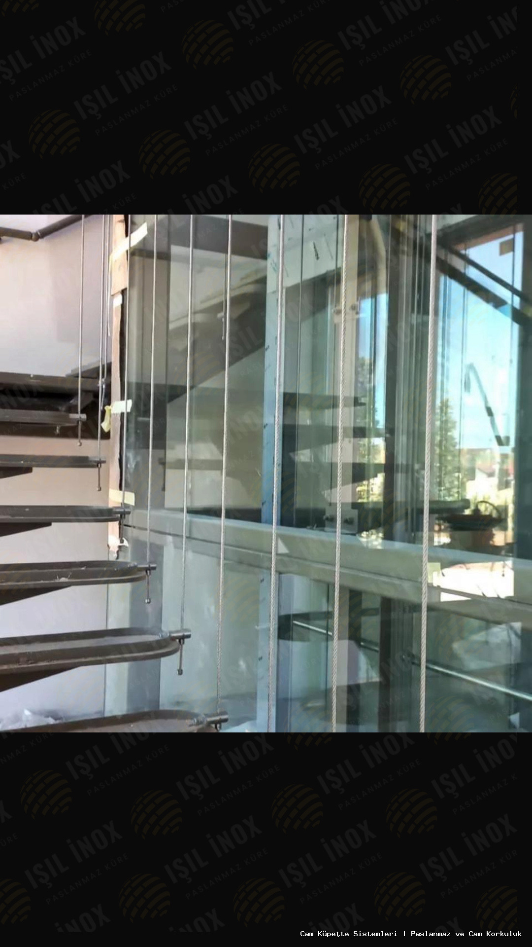 Halatlı Korkuluk mu Cam Korkuluk mu? Güvenliği ve Estetiği Bir Arada